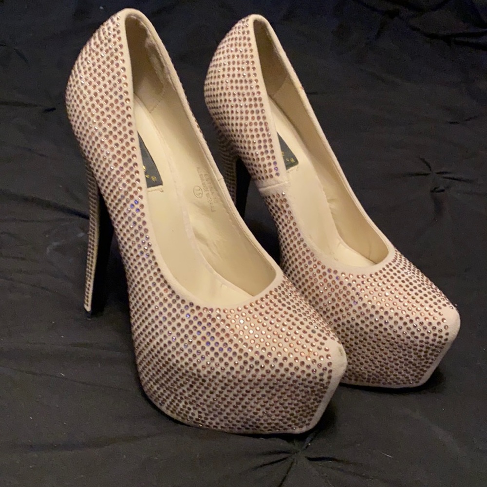 Machi Estina heels